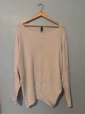 Alya Soft Scoop Neck Long Sleeve Top - Cream